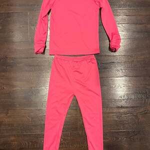 Cuddl Duds Comfortech Stretch Poly 2-Piece Thermal Base Layer Set in Pink 2T